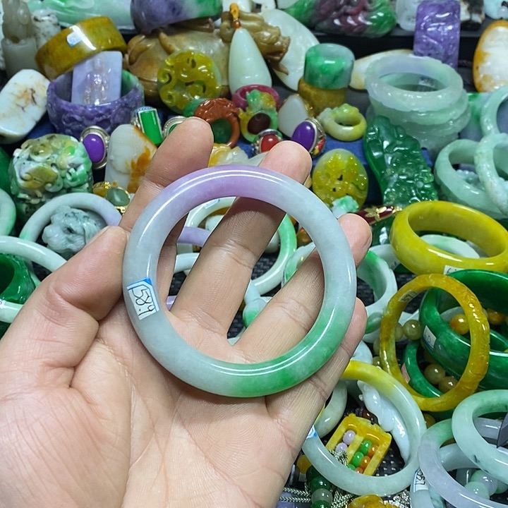 颈饰未镶嵌翡翠小*缅甸翡翠首饰配饰