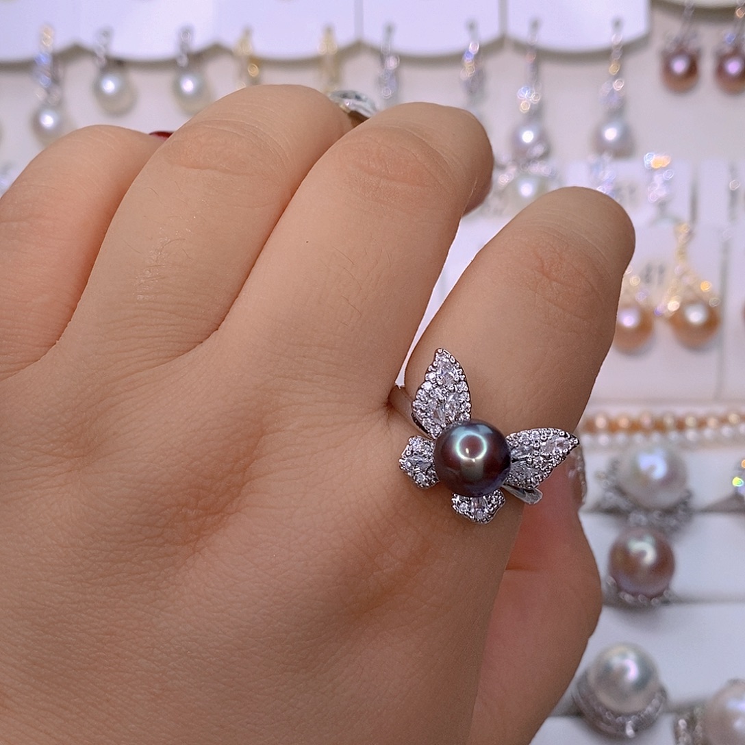 颈饰未镶嵌淡水珍珠