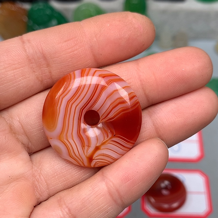 田***辣玛瑙/玉髓未镶嵌颈饰