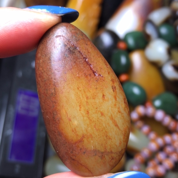 和田玉未镶嵌珠宝奇石