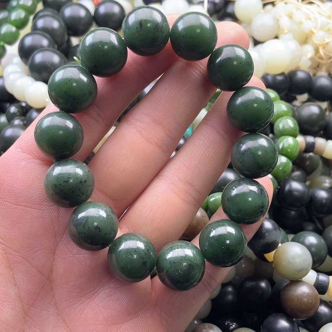 和田玉手串未镶嵌