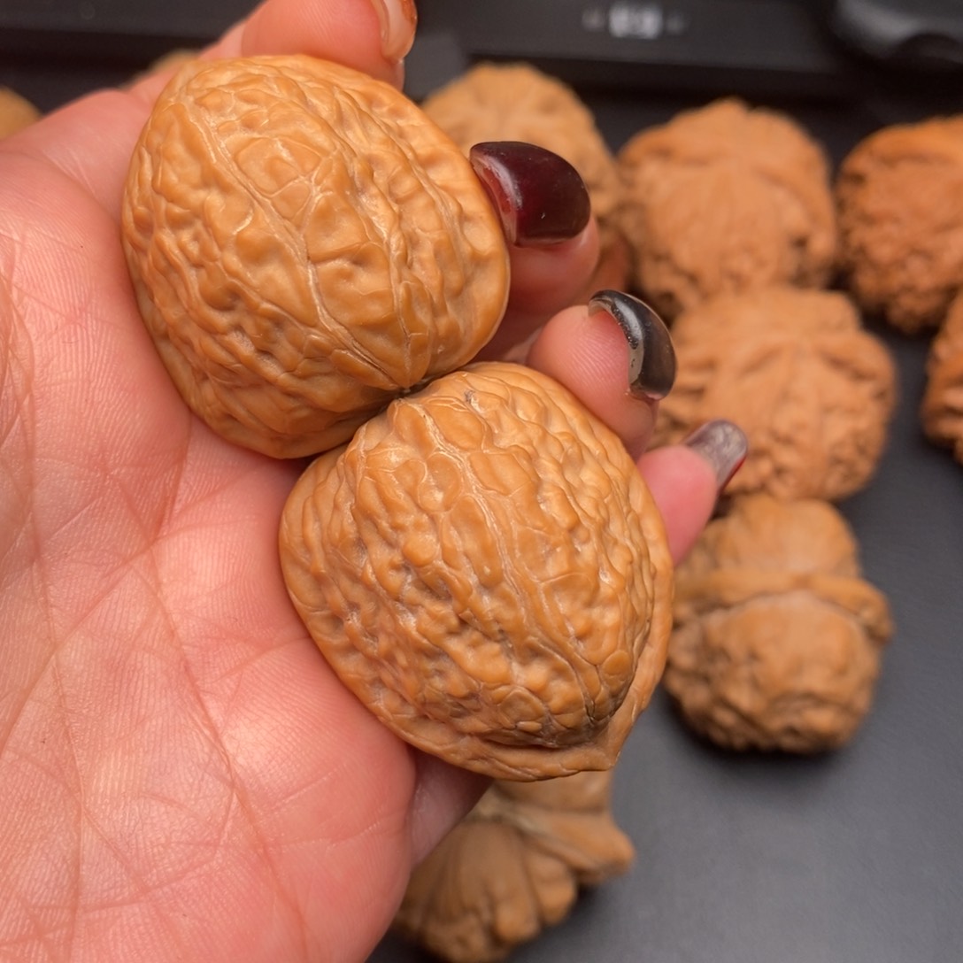 【闪购商品】吉***.37尺全品无修平谷舍利子