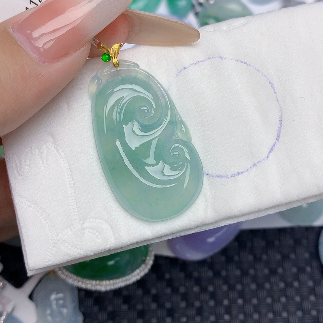 翡翠18K金镶嵌颈饰天然缅甸翡翠a货百元以上9元证书费自理