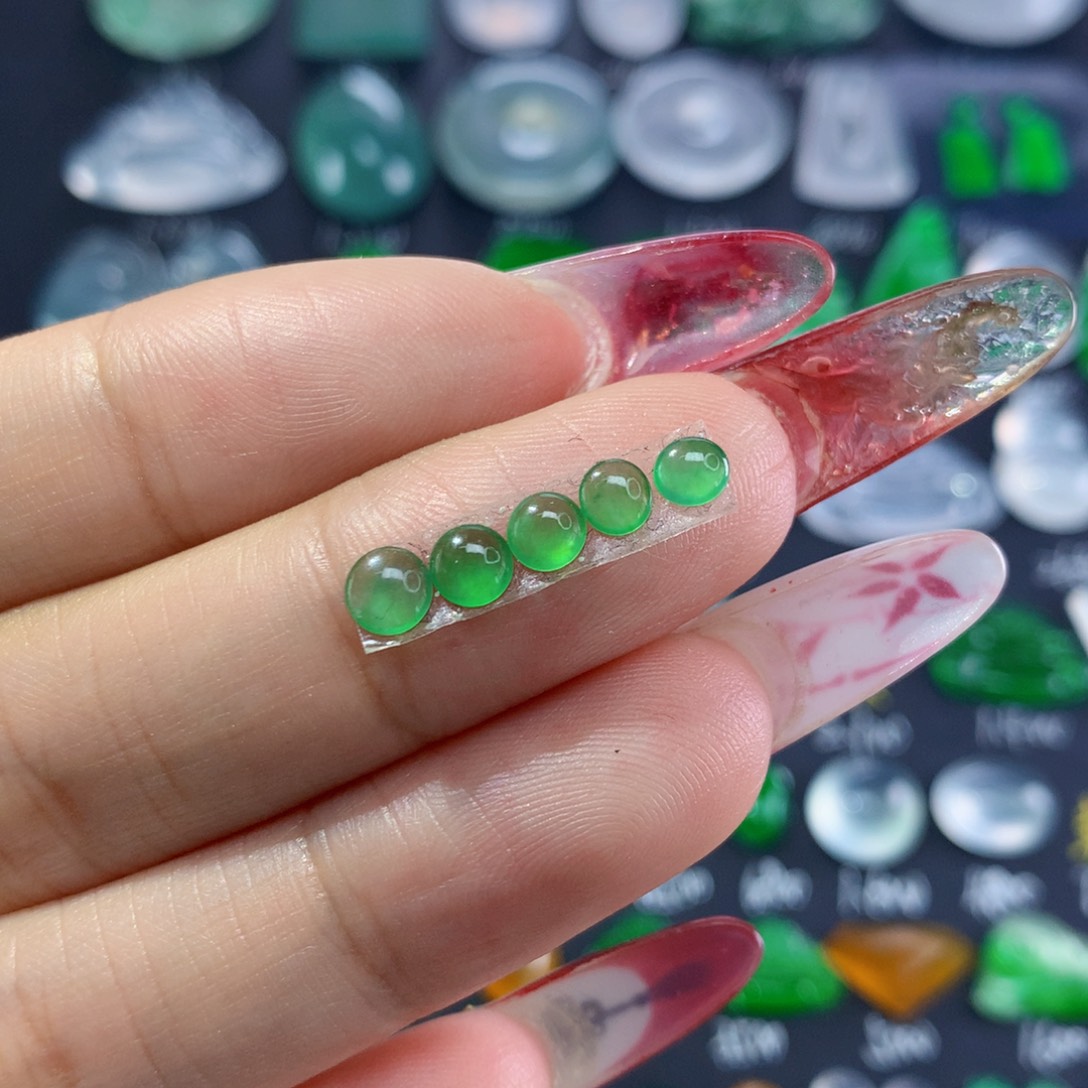 翡翠颈饰未镶嵌纯天然缅甸翡翠A货