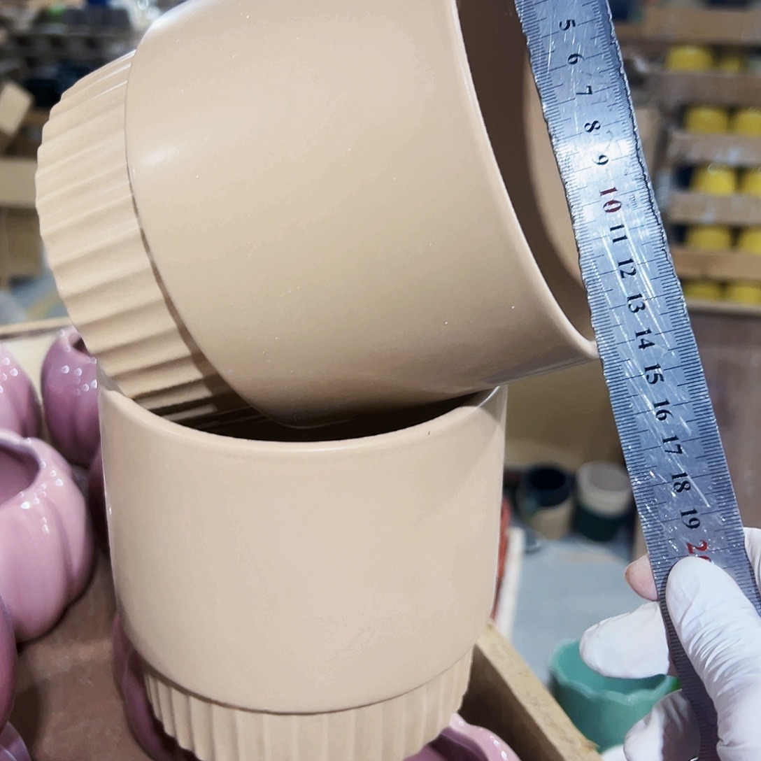 有孔外贸尾单陶瓷花盆凑单10米包邮