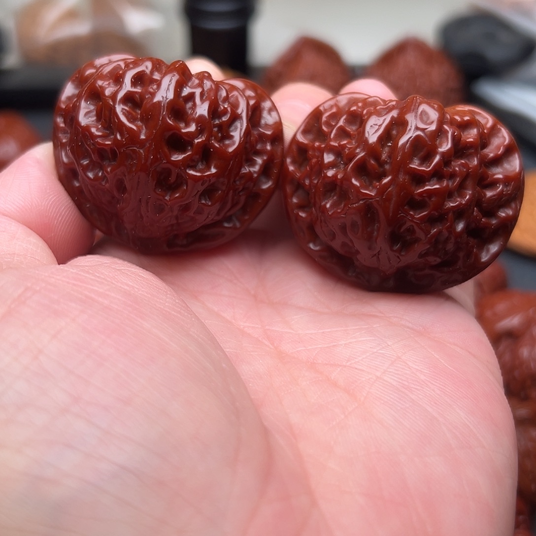 吊坠文玩核桃43特价宫灯