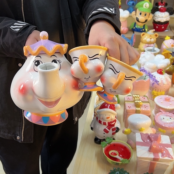 摆件陶瓷等行业的产品出口