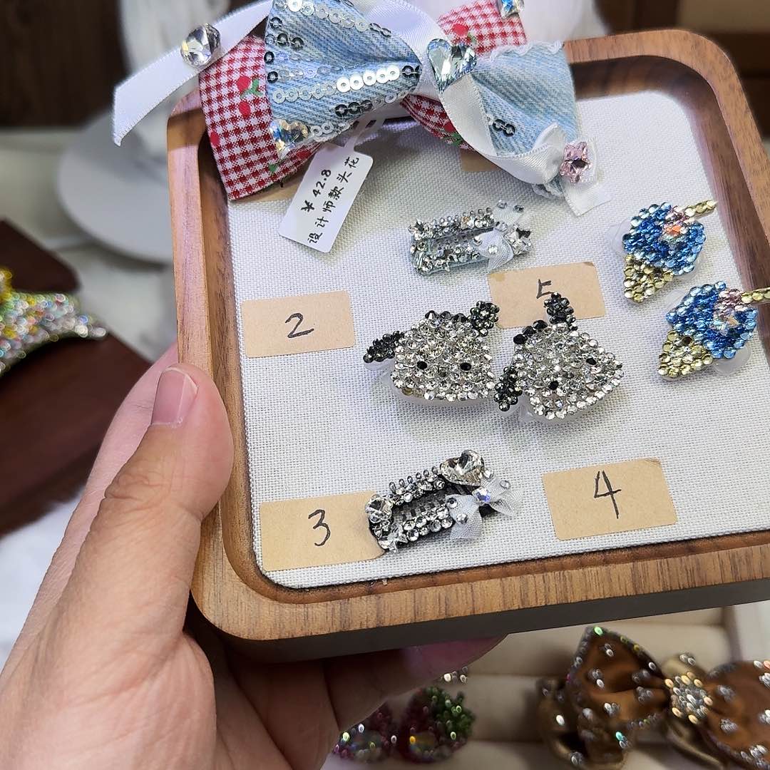 宠物新款饰品头饰