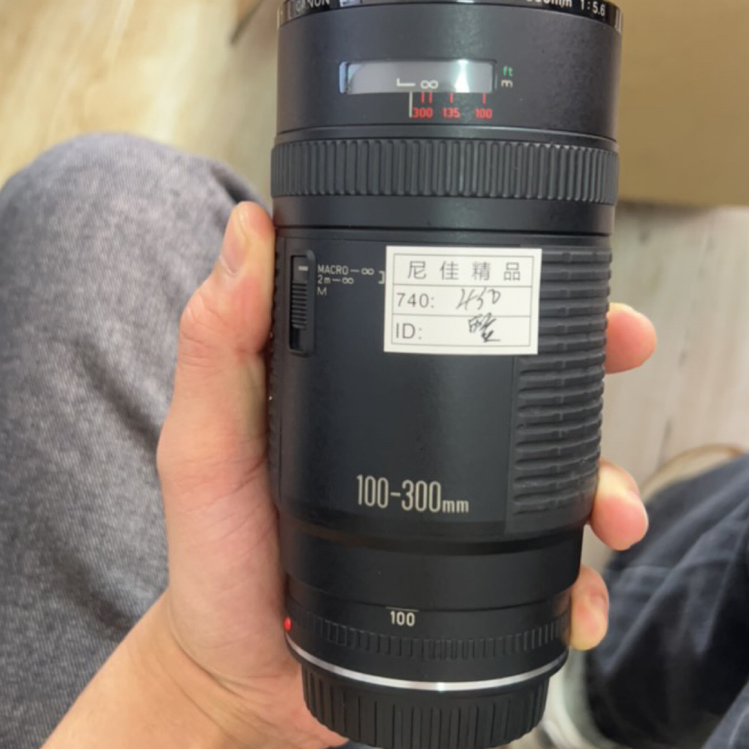 9新 Nikon/尼康 Canon/佳能 - 卡口 二手单反相机/镜头（无配件）