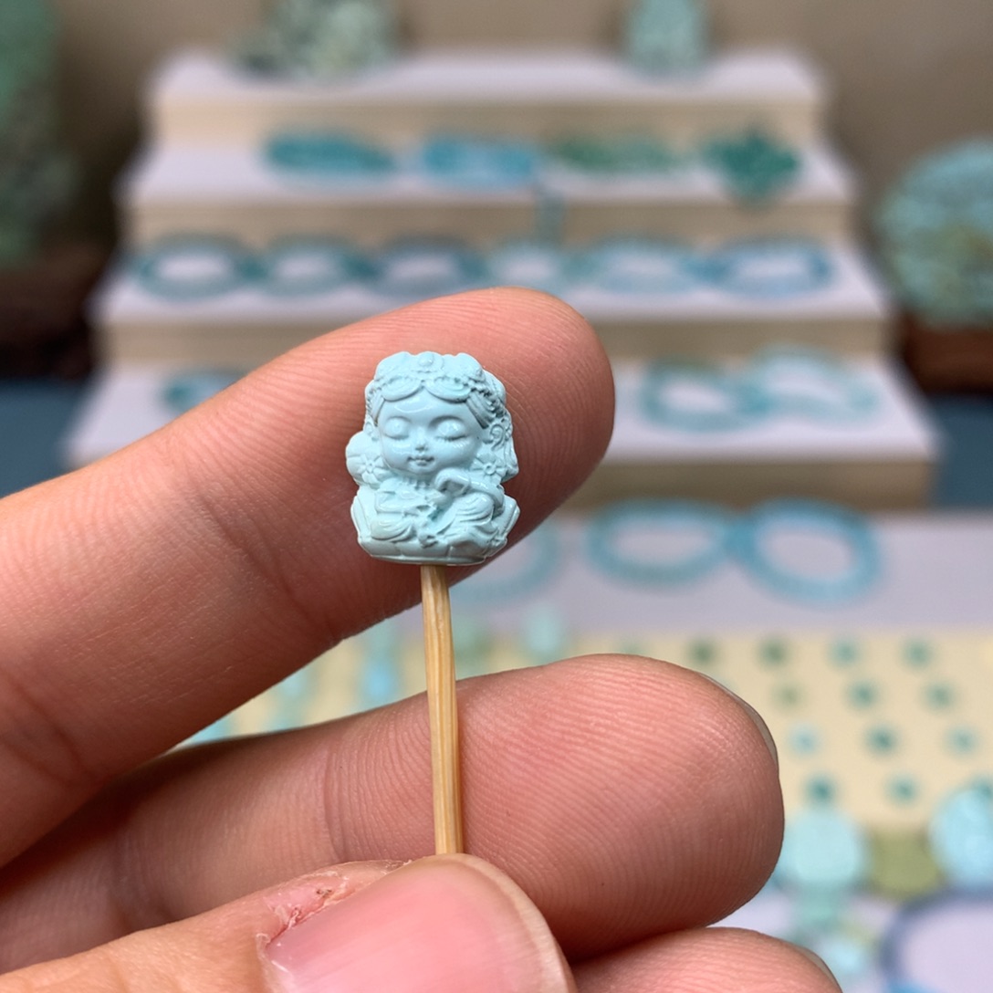 绿松石配饰未镶嵌