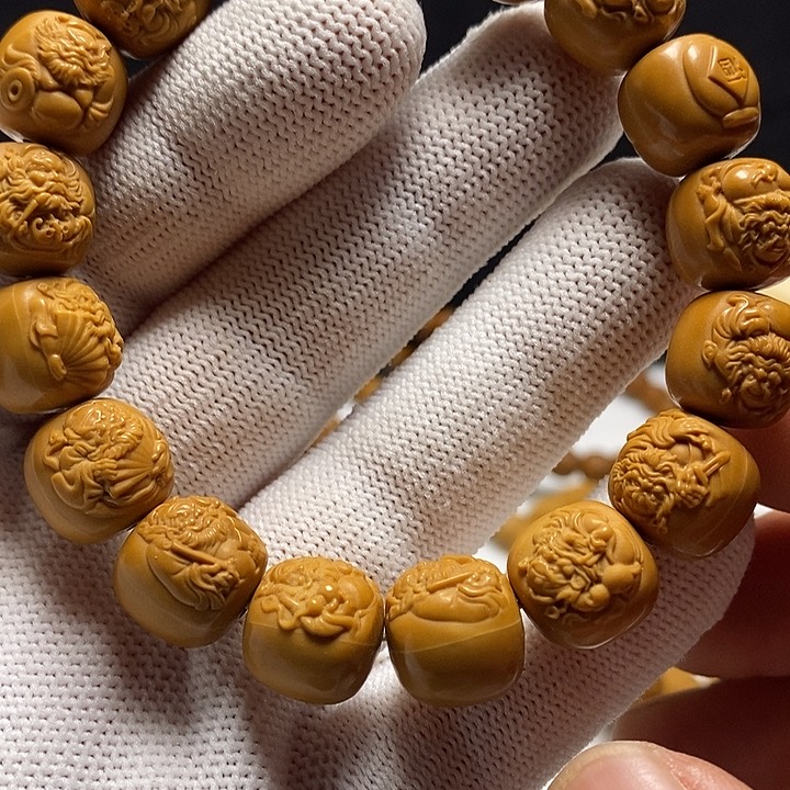 猴头核桃吊坠钟馗醉酒