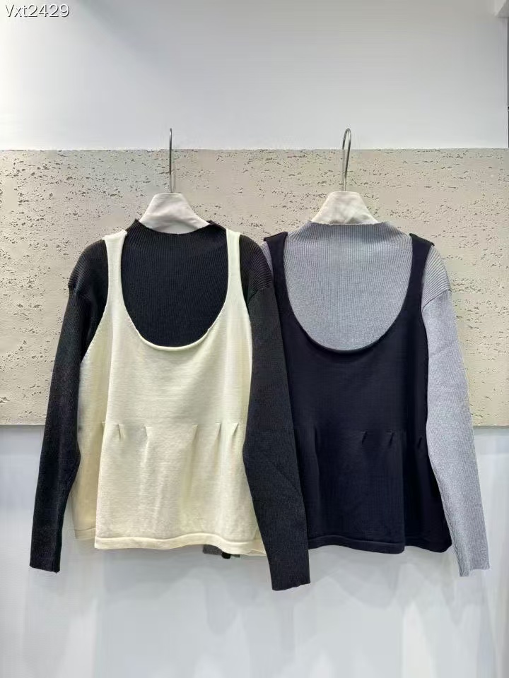 1077-7​55-大码针织真两​件套