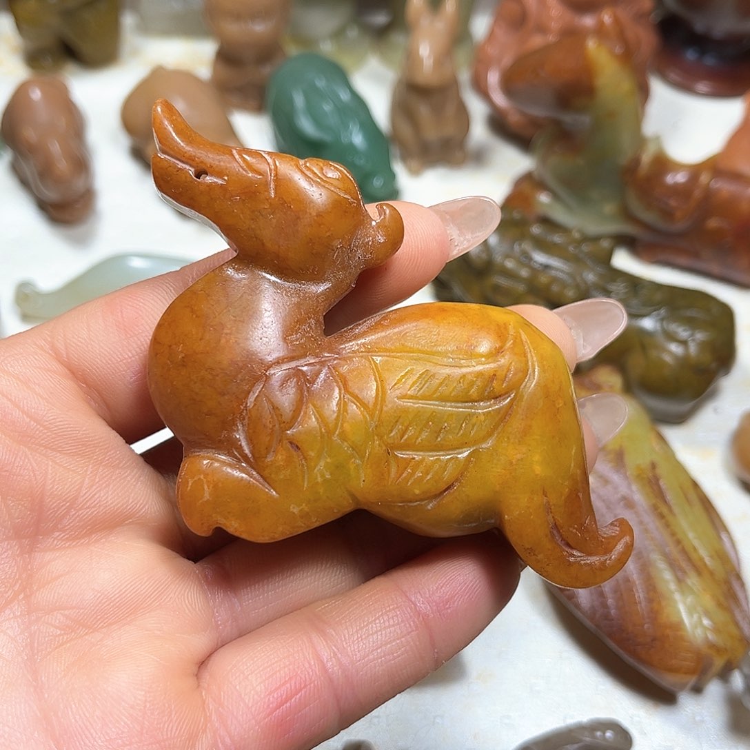 白玉菩提吊坠白玉菩提吊坠