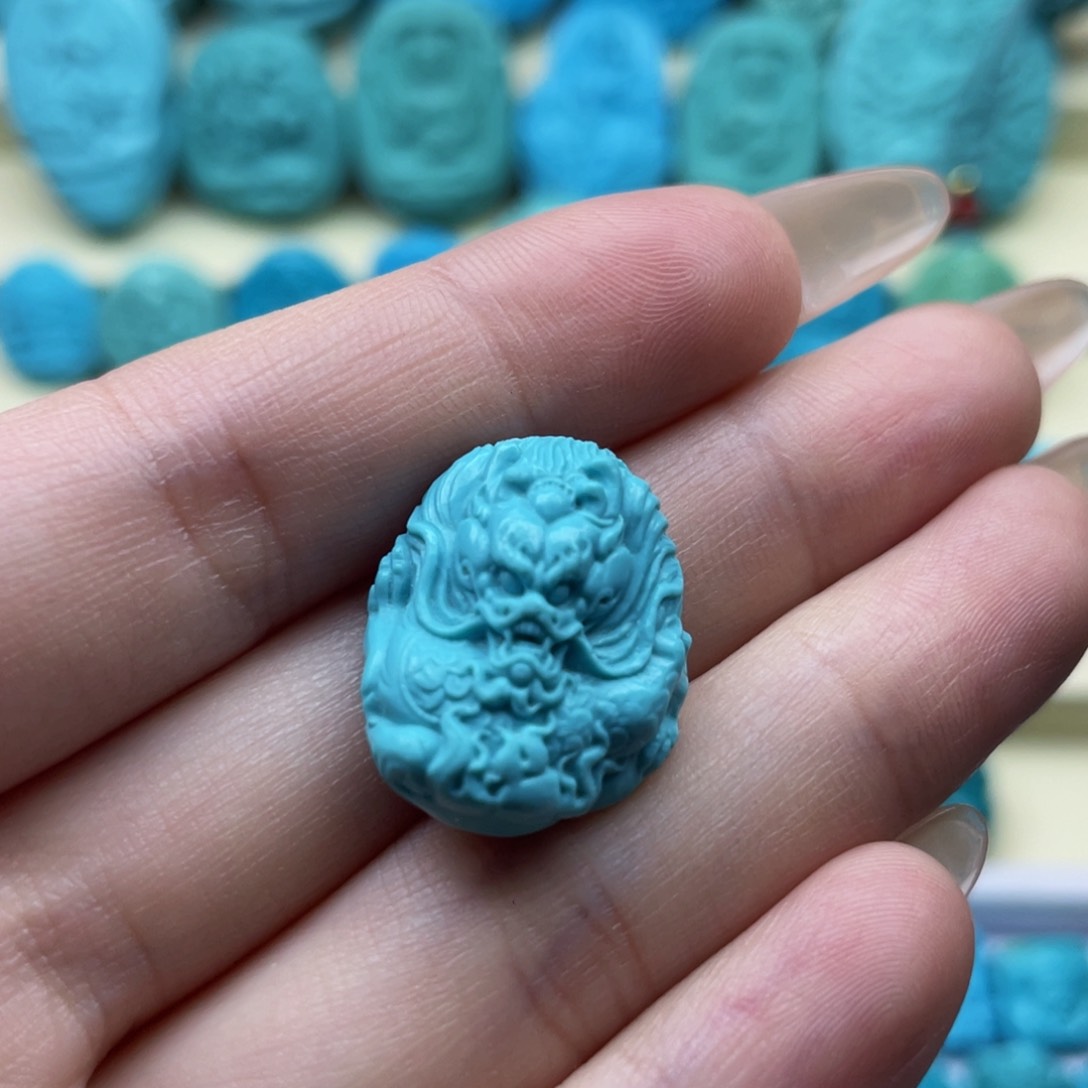 绿松石雕刻未镶嵌