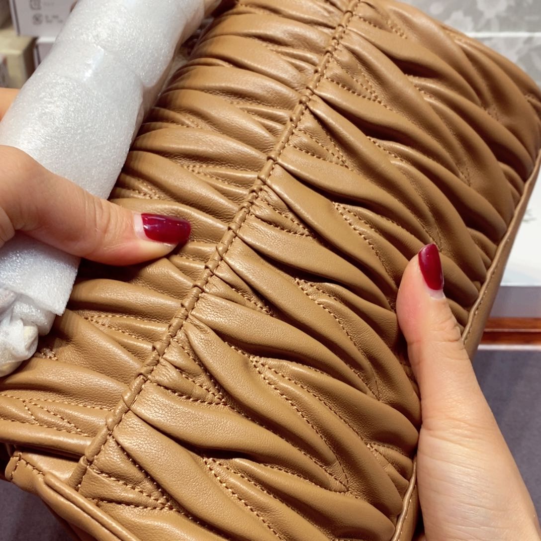 如图所示 观兰器物