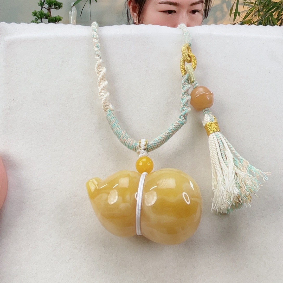 蜜蜡颈饰未镶嵌蜜蜡