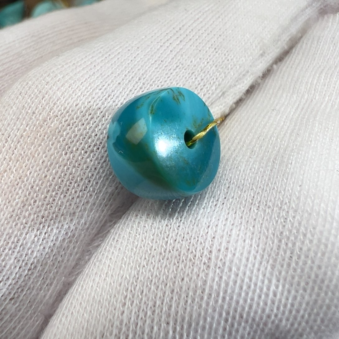 绿松石配饰未镶嵌