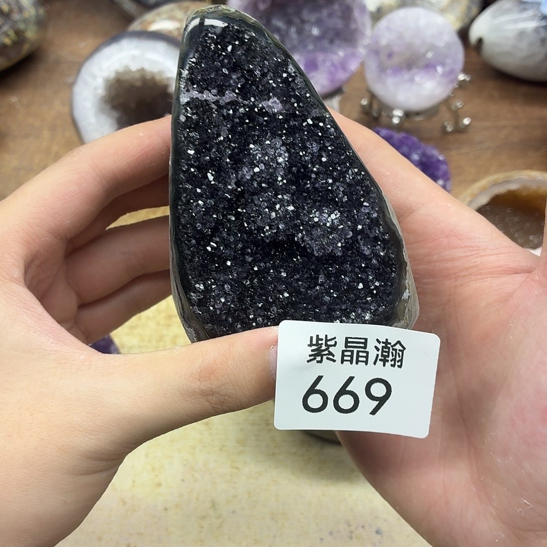 大型摆件（非配饰）未镶嵌水晶