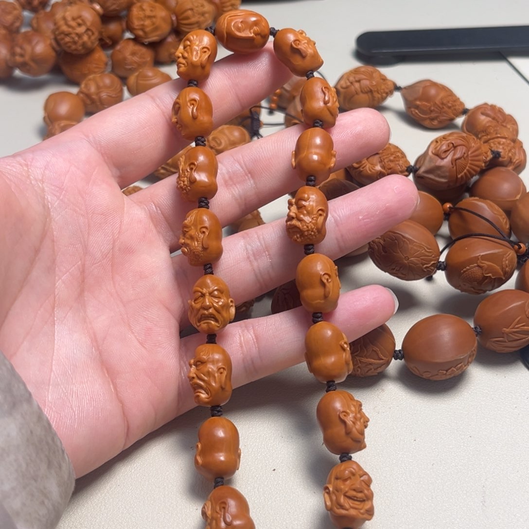 橄榄核吊坠五****?十八罗汉