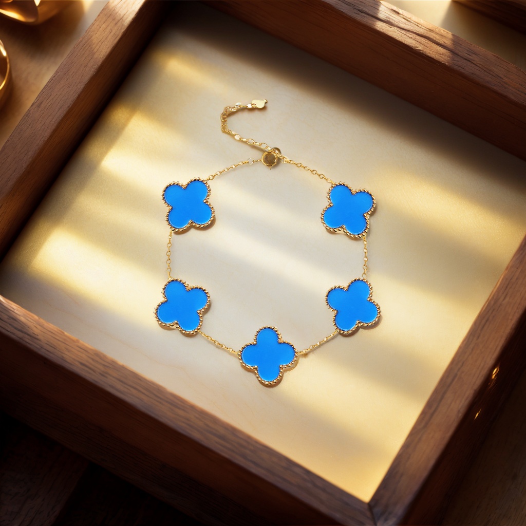 18K金蓝玛瑙四叶草五花手链 多样性发一件 女士个性