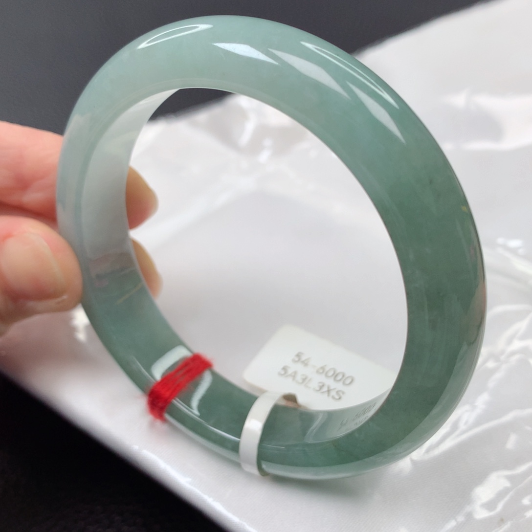 【闪购商品】翡翠手镯未镶嵌木*54正圈