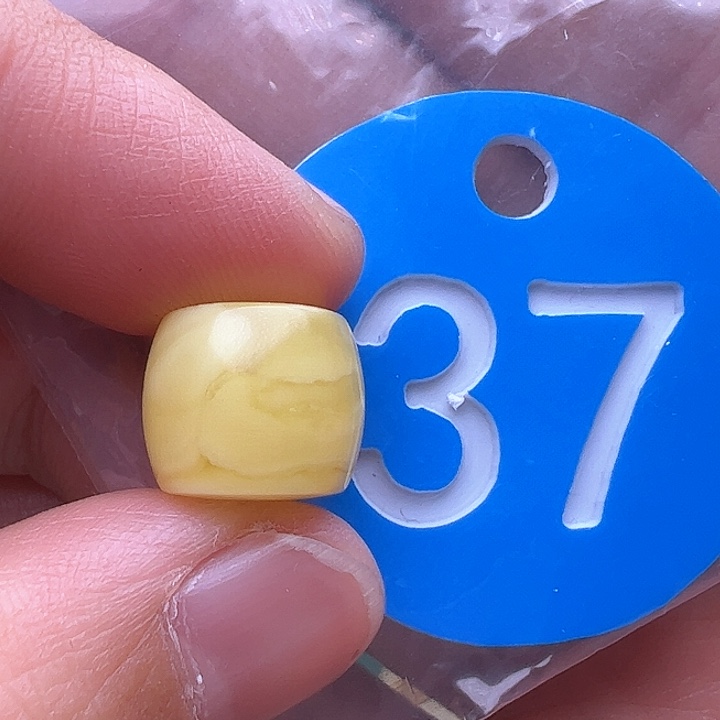 蜜蜡裸石未镶嵌花粉12m m