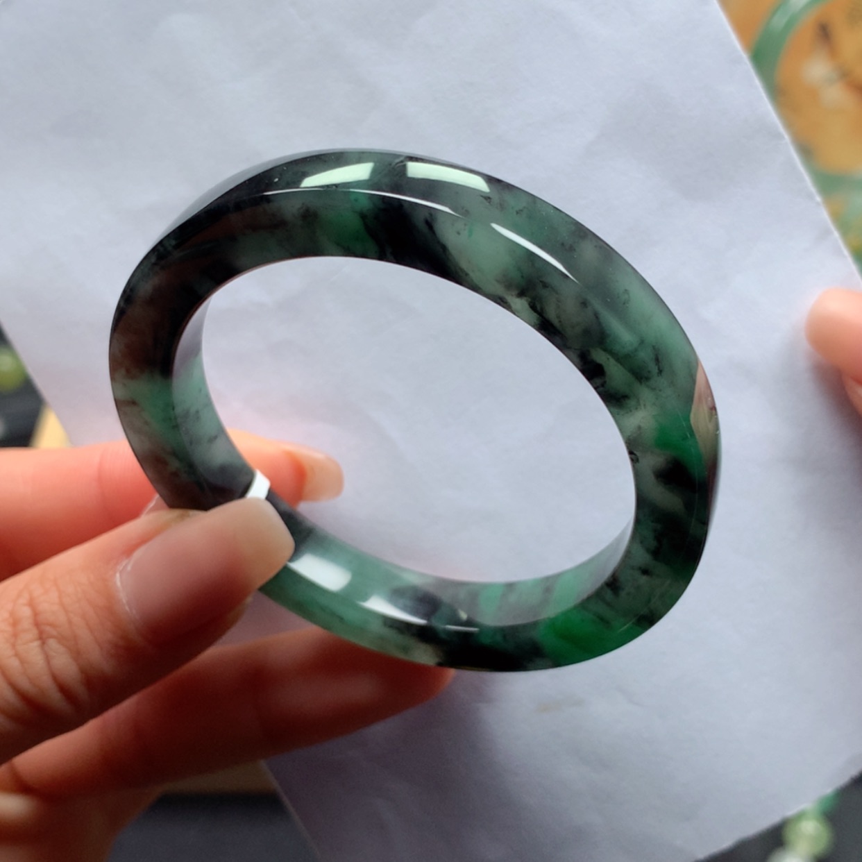 【闪购商品】石英质玉手镯未镶嵌