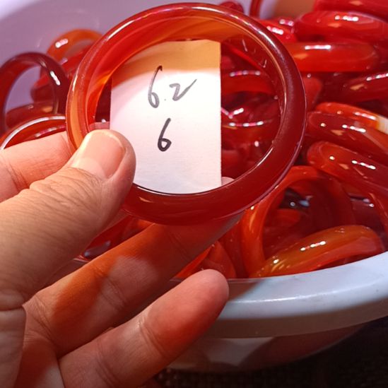 玛瑙/玉髓未镶嵌手镯