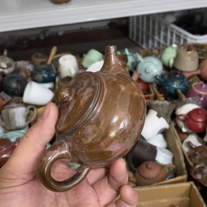 陶瓷艺术品及陶瓷壶