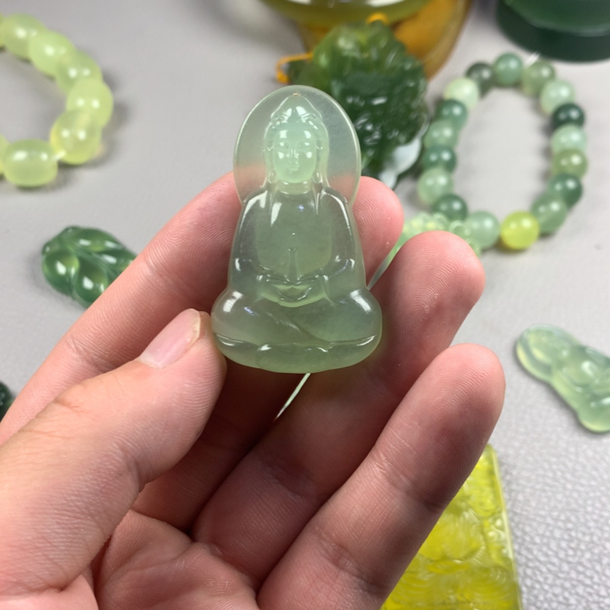 【闪购商品】蛇纹石玉未镶嵌岫玉