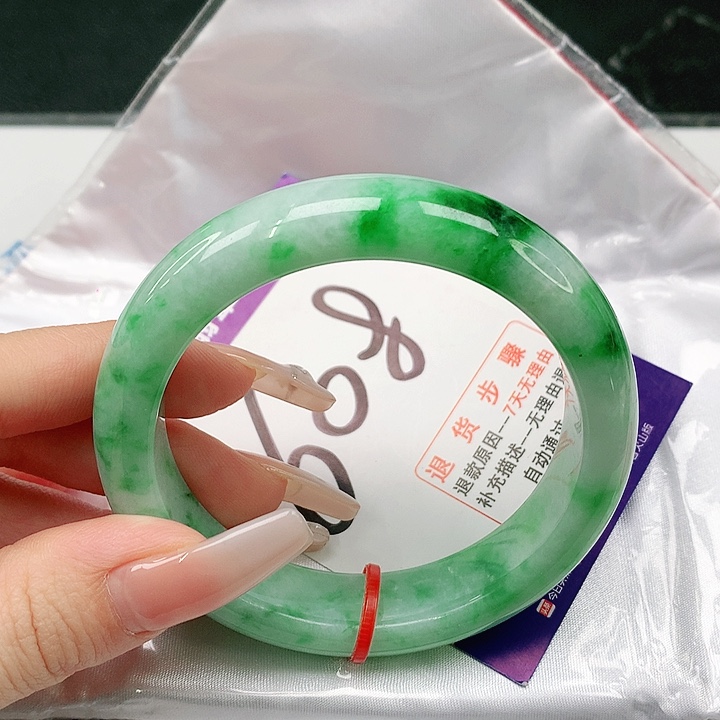 未镶嵌手镯翡翠翡翠手镯