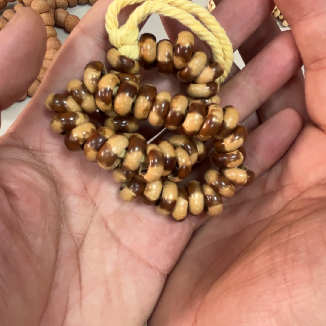 只买单纯的吊坠，没带链子，属的性质。