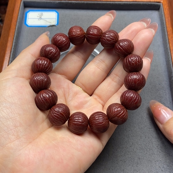 猴头核桃吊坠菩提