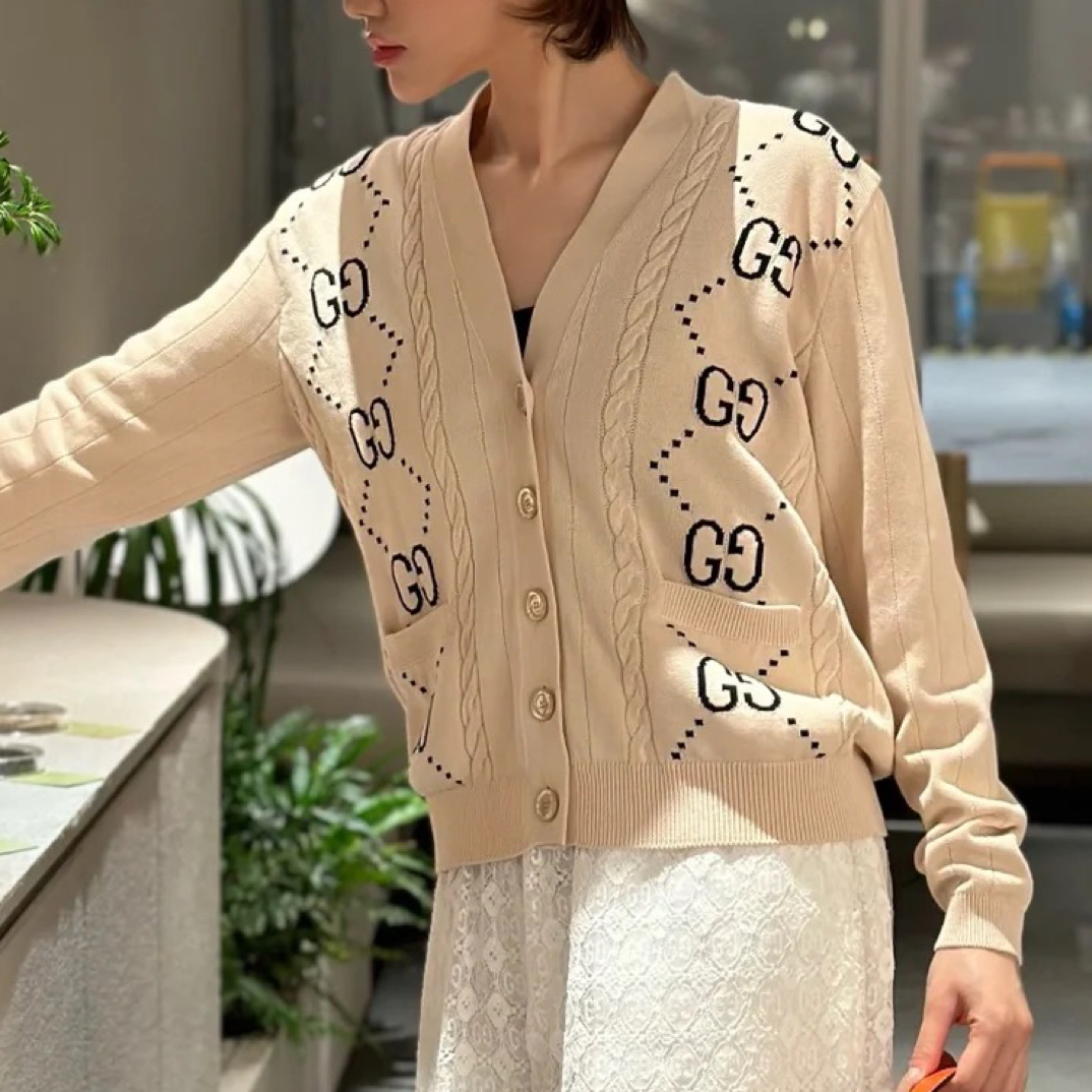 99新 GUCCI/古驰 SS23米白色提花logo开衫/XS码/A01439