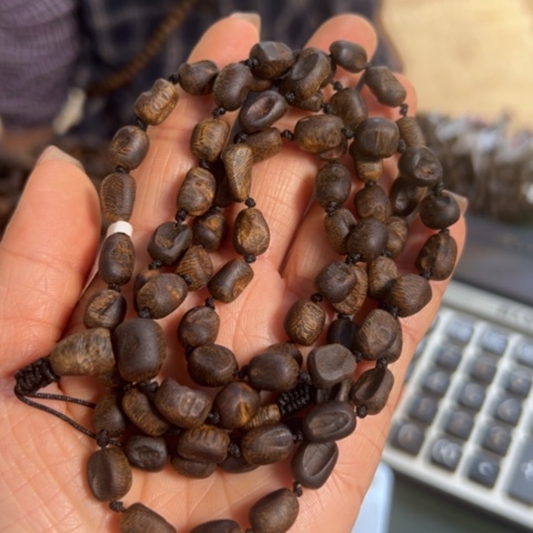 沉香手串红土乌身沉水22克卡0.7多样性发1条