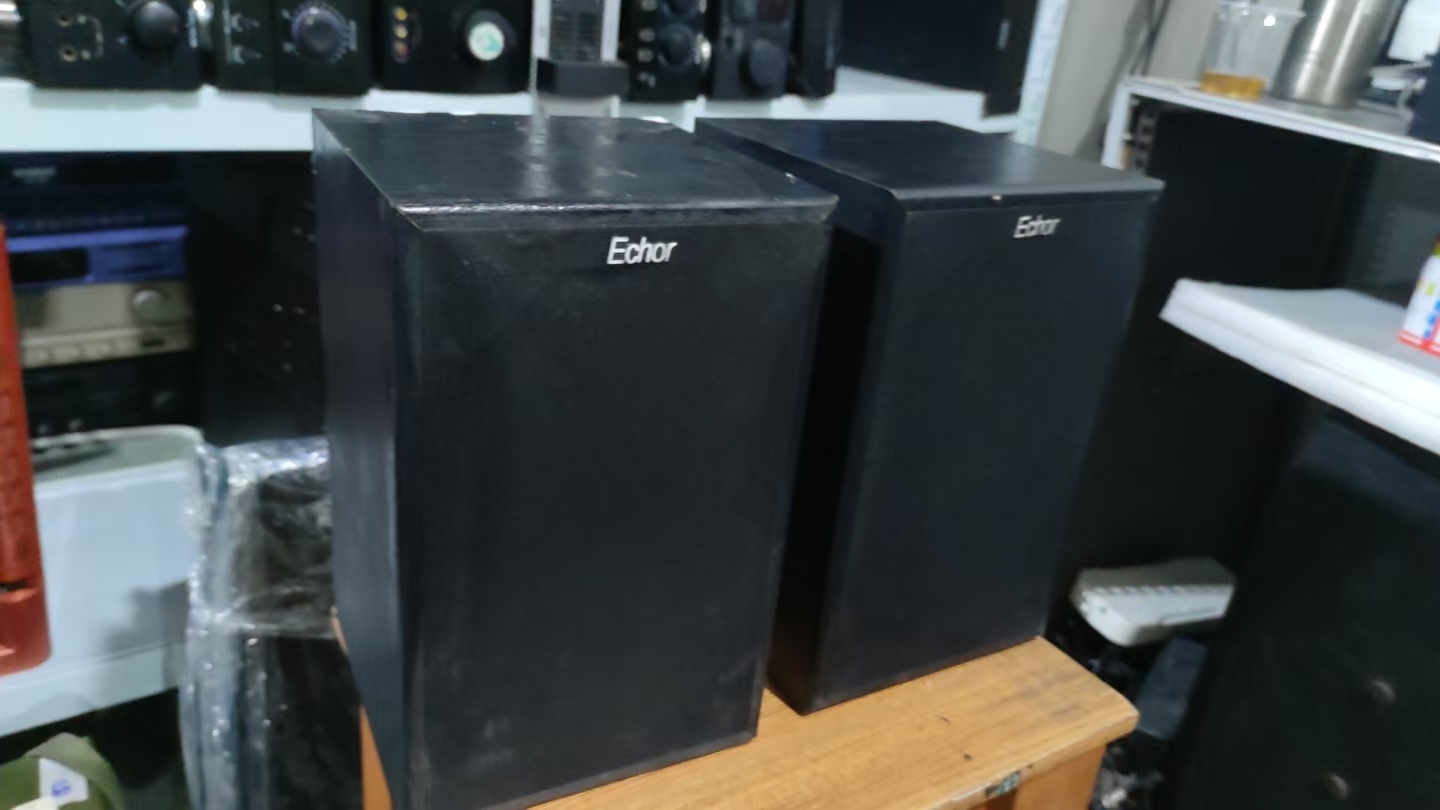 8新  小音响一对 不包邮费