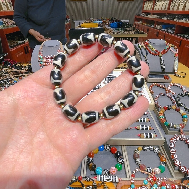 未镶嵌玛瑙/玉髓珠宝奇石