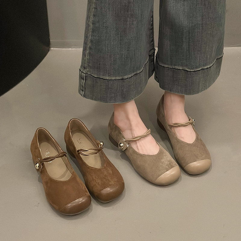 玛丽珍鞋女春季2025新款复古粗跟晚晚风小皮鞋配裙高跟鞋勃肯单鞋