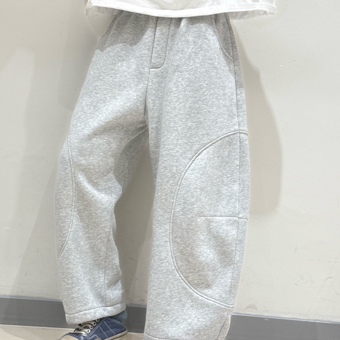 夏小朵 纯色厚绒弯刀卫裤 时尚简约小众纯色加厚弯刀卫裤