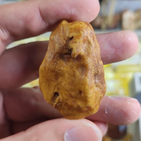 原石49.2*33.3*12.2mm