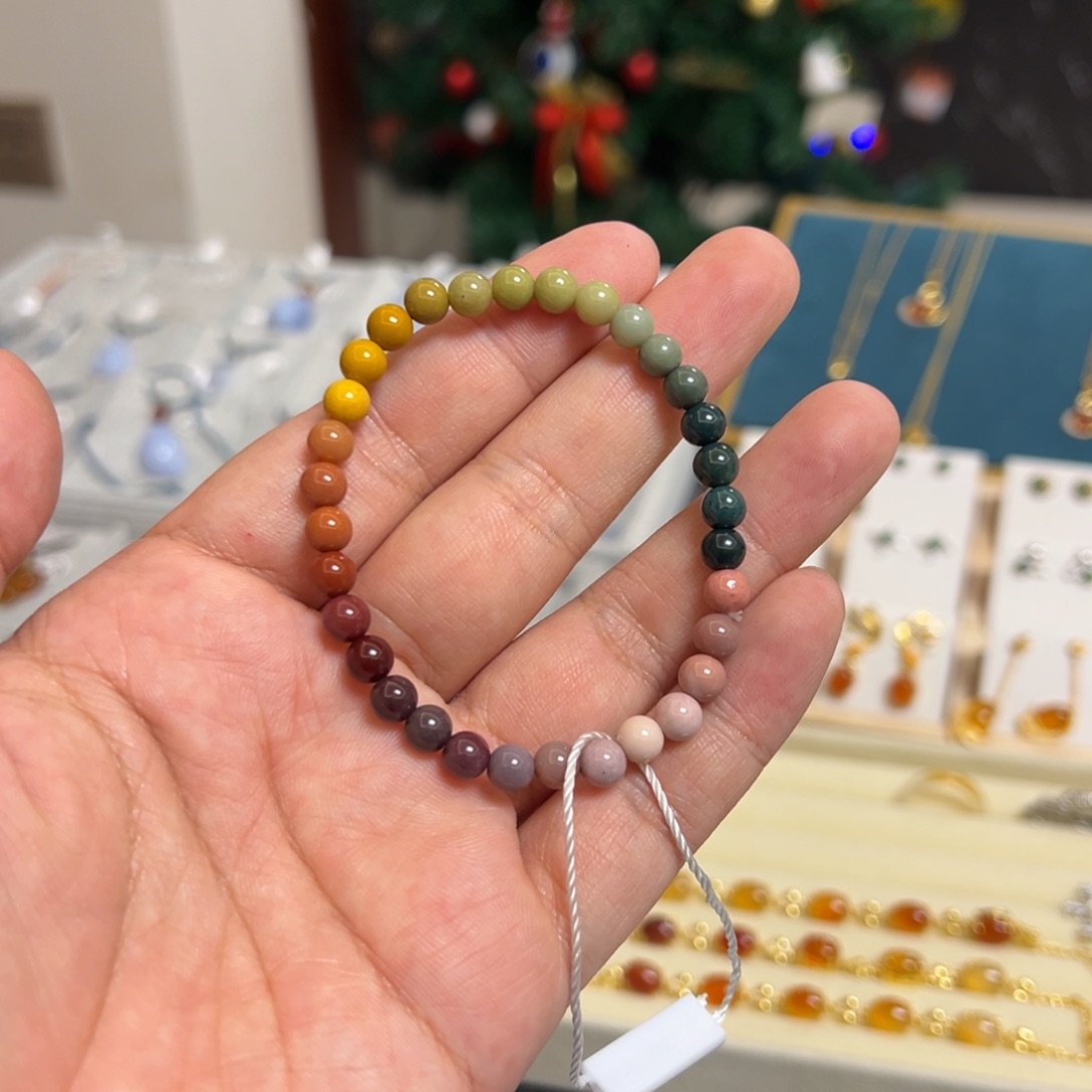 石英质玉手链未镶嵌