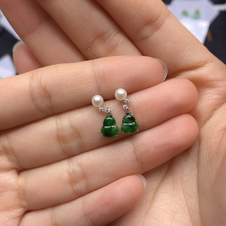 翡翠耳饰18K金镶嵌天然翡翠