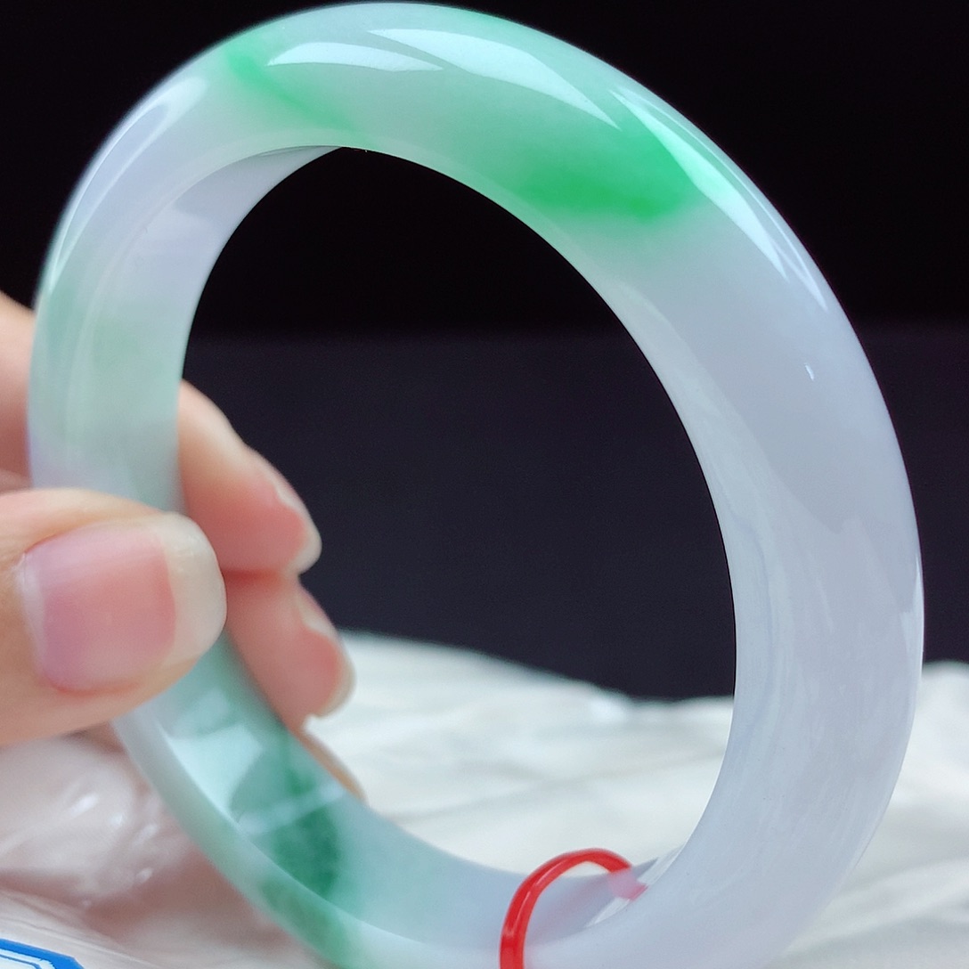 未镶嵌手镯翡翠97234，