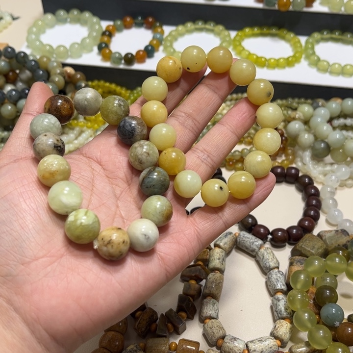 蛇纹石玉未镶嵌手链卡14微瑕