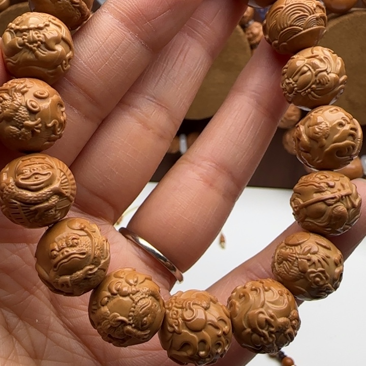 猴头核桃手串猴头