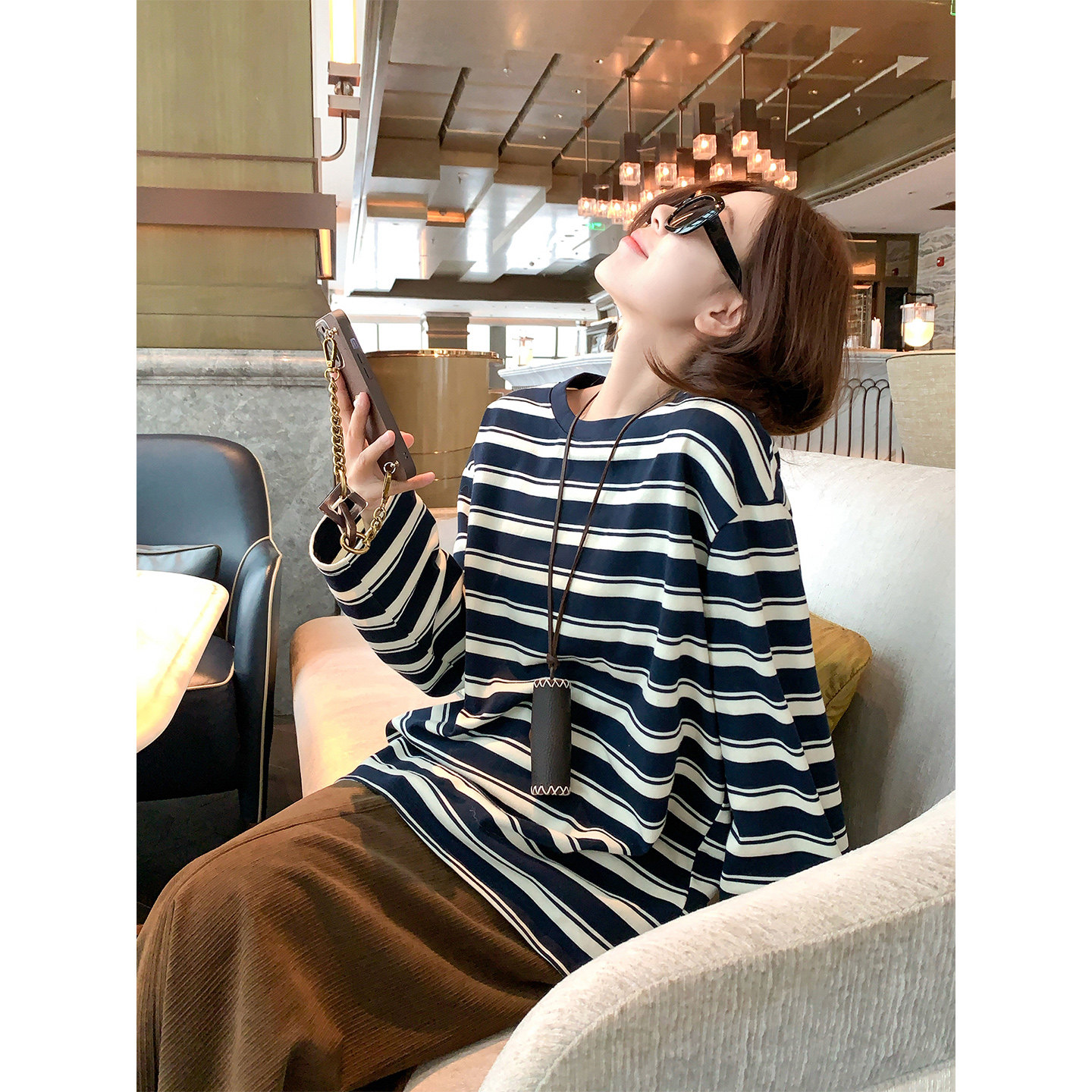 曾小咸 慵懒风藏青色条纹长袖t恤ZA54TXJ1506