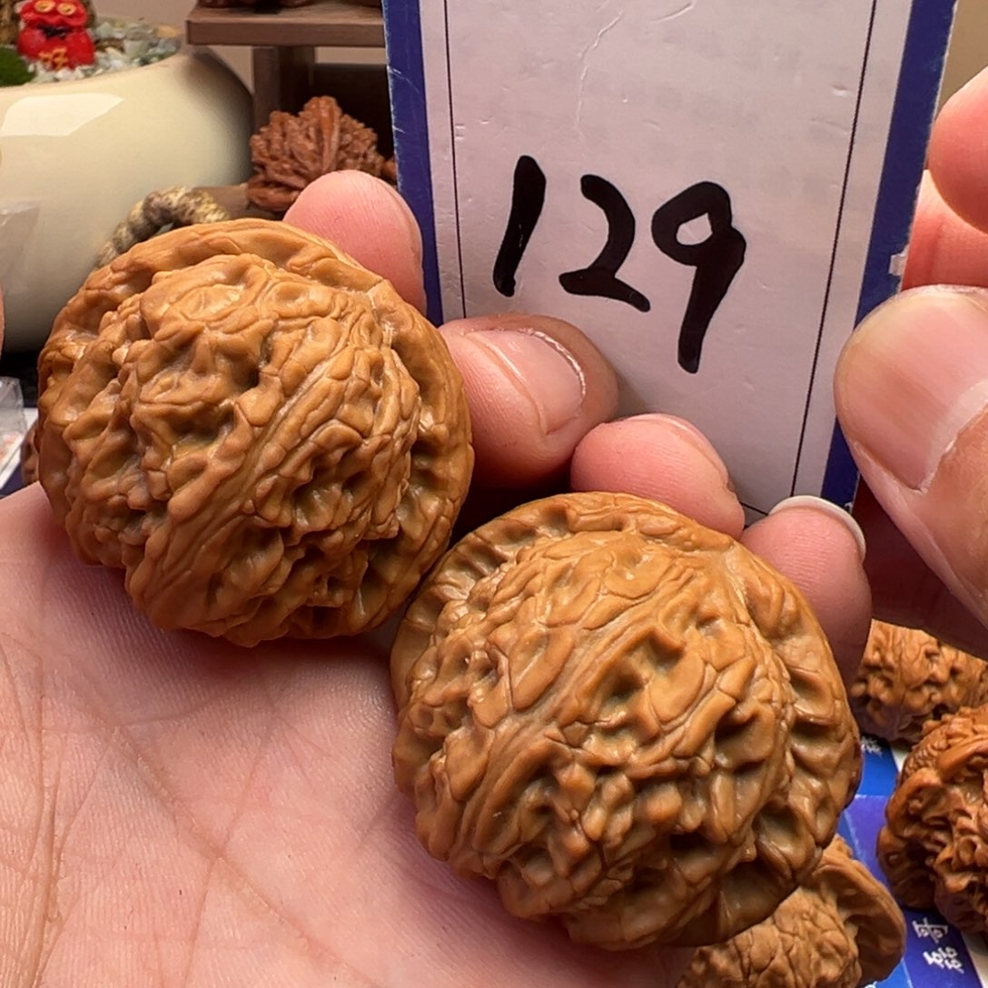 文玩核桃把件全品球白41肚43尺寸129号