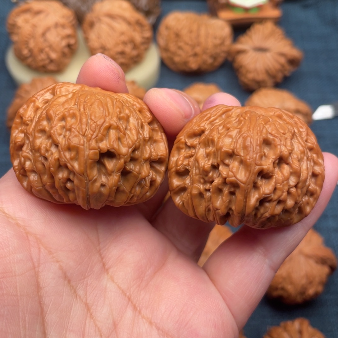 文玩核桃把件42.5毕业正磨全品