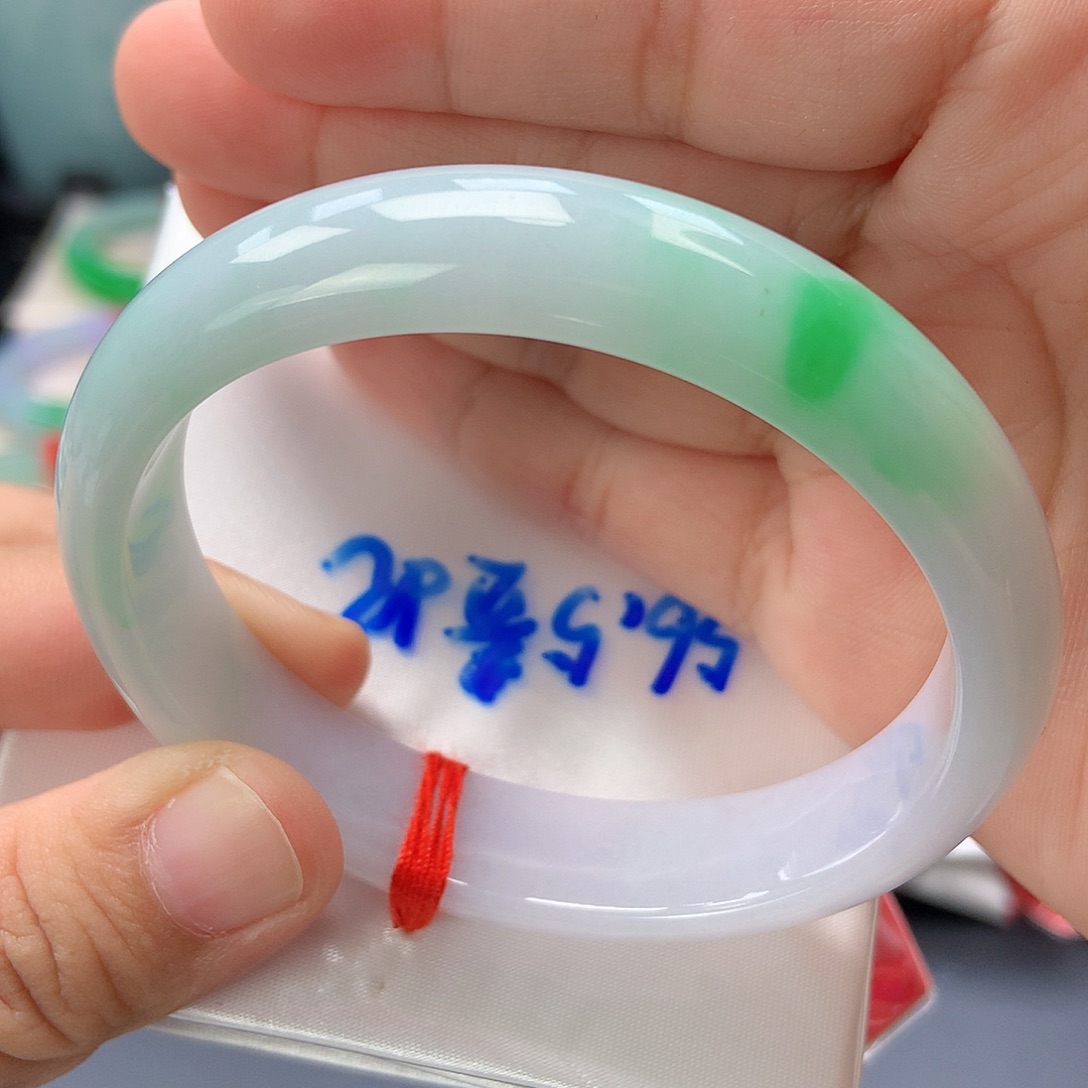 未镶嵌手镯翡翠13号包容捡大漏