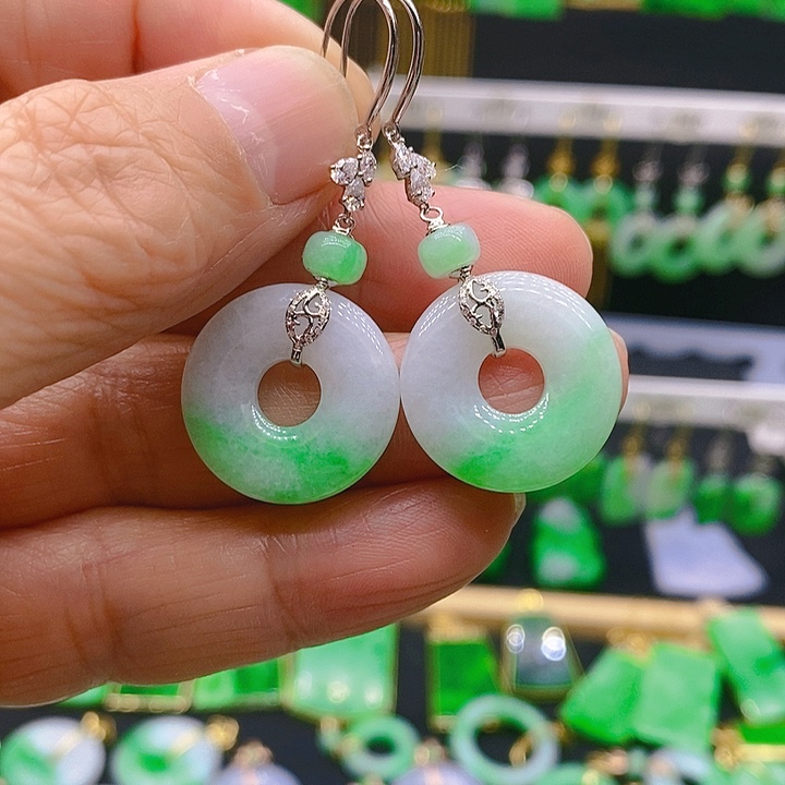 翡翠耳饰18K金镶嵌耳坠